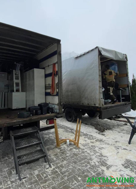 Jak przenieść biuro w Warszawie.