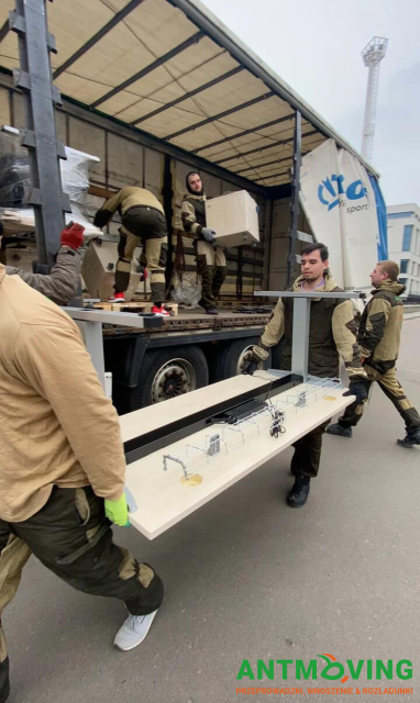 Jak przenieść biuro w Warszawie.