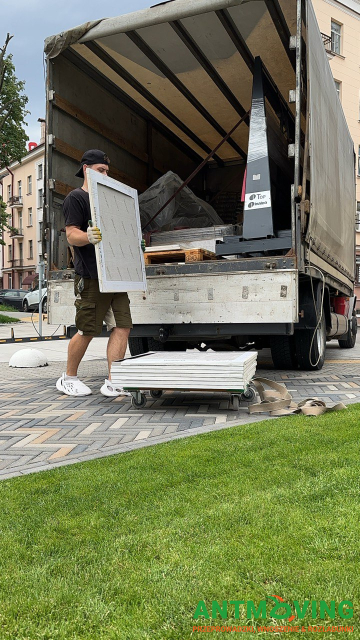 Taksówka bagażowa natychmiastowo