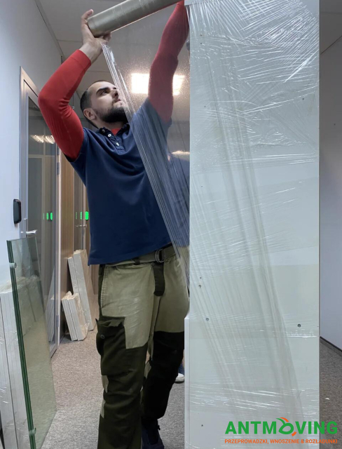 Usługi pakowania i rozpakowywania mienia