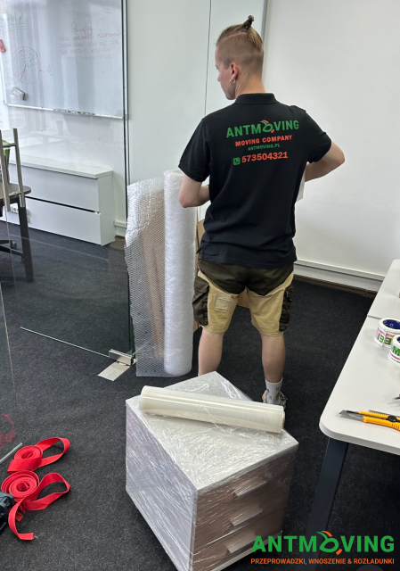 Usługi pakowania i rozpakowywania mienia