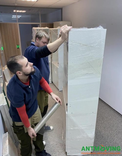 Usługi pakowania i rozpakowywania mienia