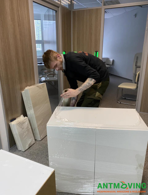 Usługi pakowania i rozpakowywania mienia