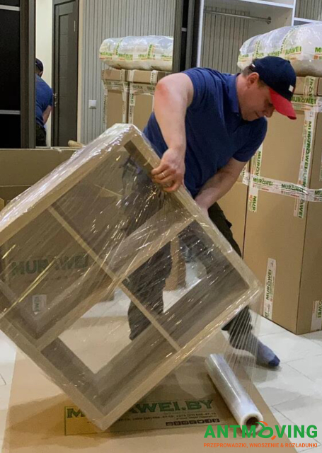 Usługi pakowania i rozpakowywania mienia