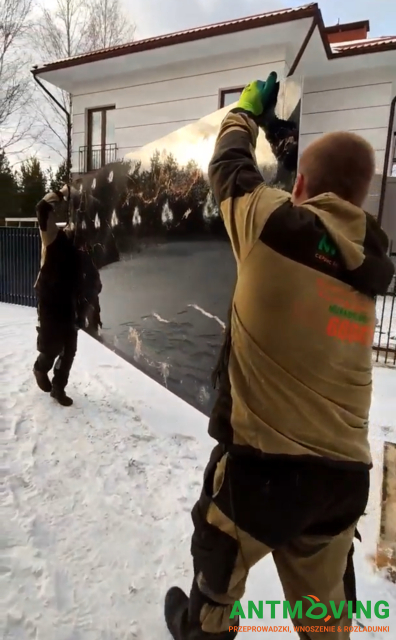 Podnoszenie płyt wielkoformatowych o wymiarach 2600/1200 mm