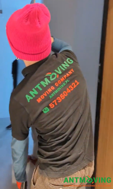 Podnoszenie płyt wielkoformatowych o wymiarach 2600/1200 mm