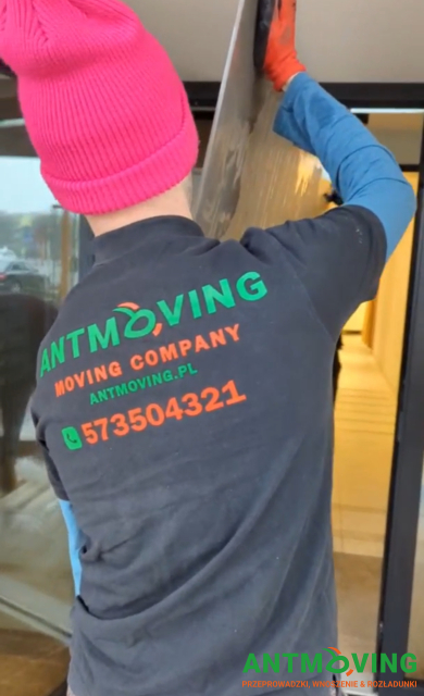 Podnoszenie płyt wielkoformatowych o wymiarach 2600/1200 mm