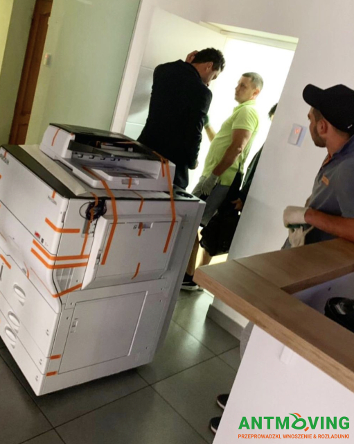 Wznoszenie i opuszczanie kopiarki