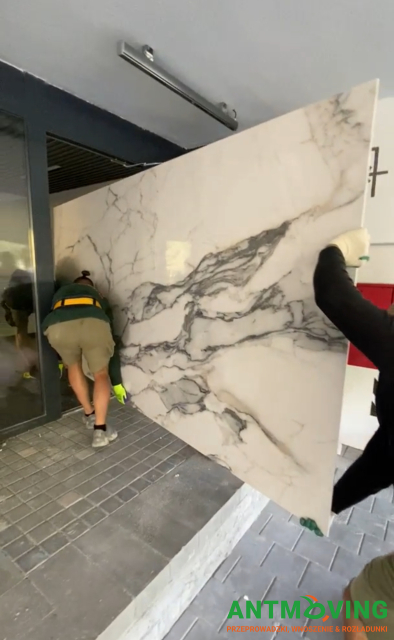 Podnoszenie płytek wielkoformatowych 3200/1600 mm