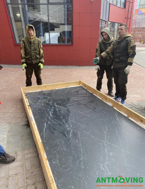 Podnoszenie płytek wielkoformatowych 3200/1600 mm