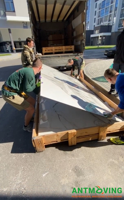 Podnoszenie płytek wielkoformatowych 3200/1600 mm