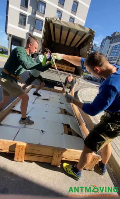 Podnoszenie płytek wielkoformatowych 3200/1600 mm