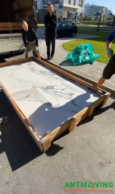 Podnoszenie płytek wielkoformatowych 3200/1600 mm