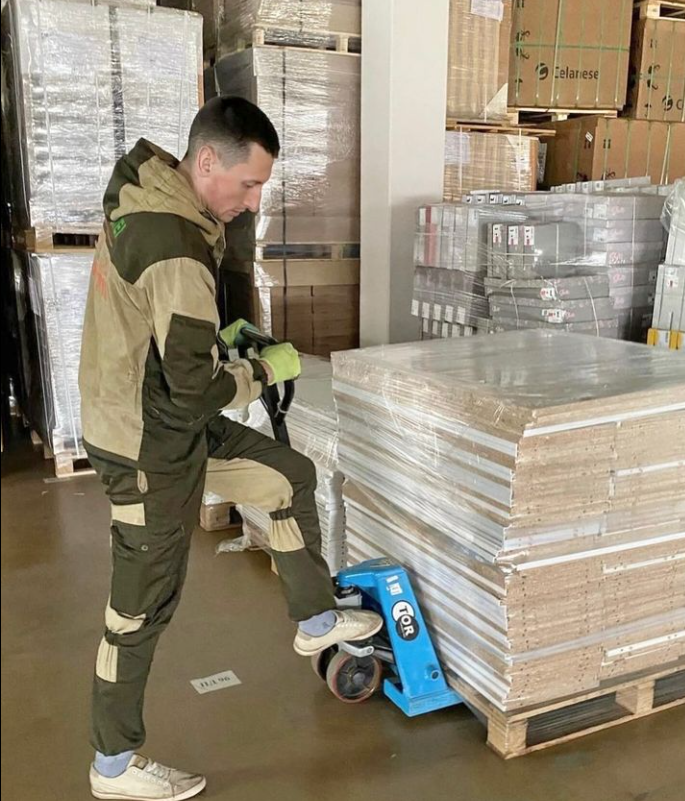 TRANSPORT MAGAZYNU LUB ARCHIWUM