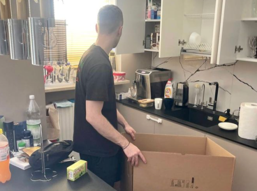 TRANSPORT MIESZKANIA I PAKOWANIA RZECZY