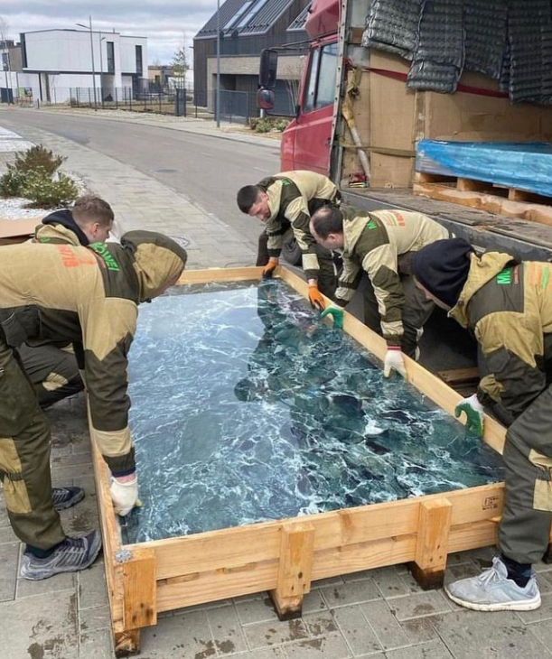 PODNOSZENIE PŁYTEK WIELKOFORMATOWYCH