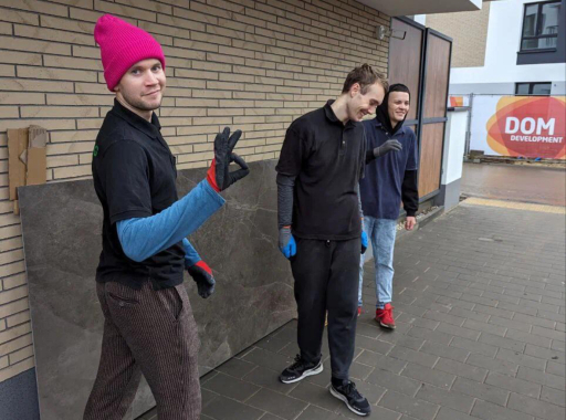 JESTEŚMY DOSTĘPNI O KAŻDEJ PORZE